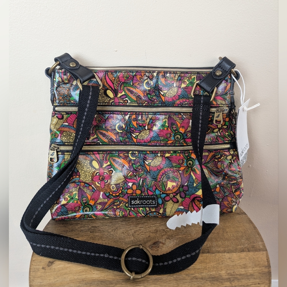NWT! Sakroots Artist Circle Coated Canvas Basic Crossbody, Rainbow Spirit Desert